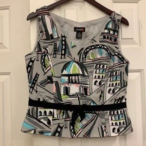 😍 2/$29 Studio G top lined 12